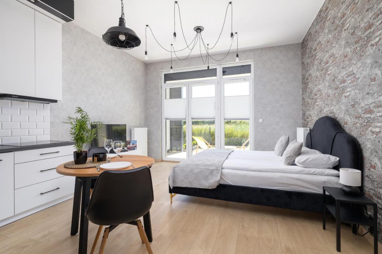 Krakow Studio With Parking & Terrace Near Zalew Bagry By Renters Prestige Ngoại thất bức ảnh