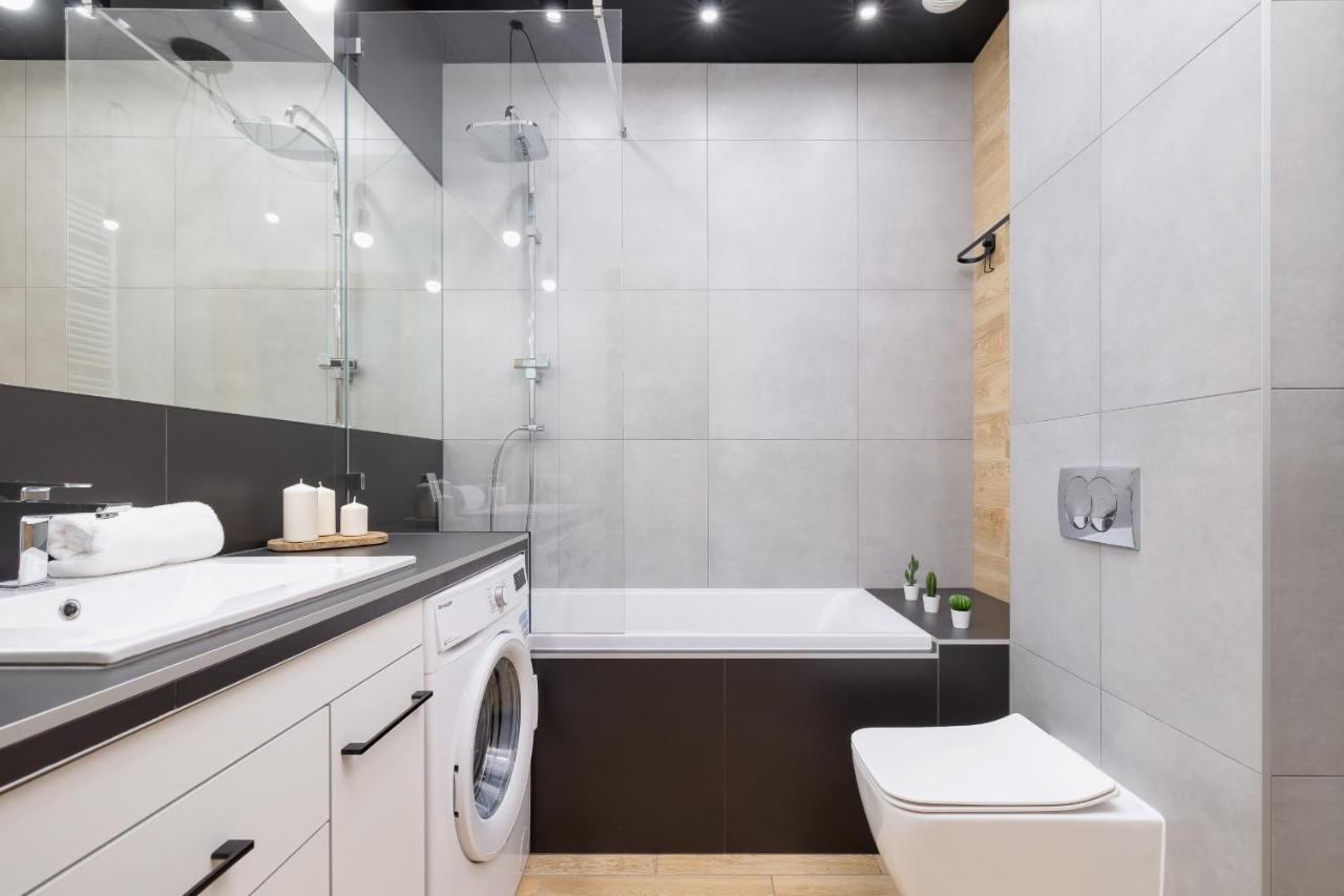 Krakow Studio With Parking & Terrace Near Zalew Bagry By Renters Prestige Ngoại thất bức ảnh